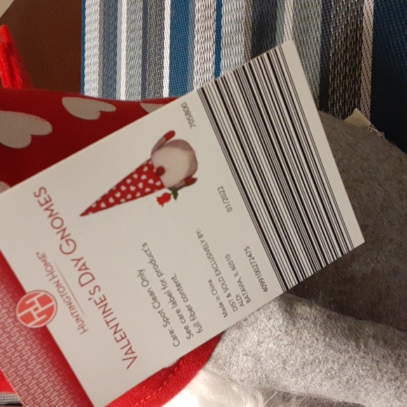 Valentines Day Gnome Plush 20" Tall Huntington Home New - Picture 5 of 7